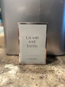 La vie est belle women’s perfume