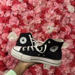 black platform All-Star Converse       women's 9.5 