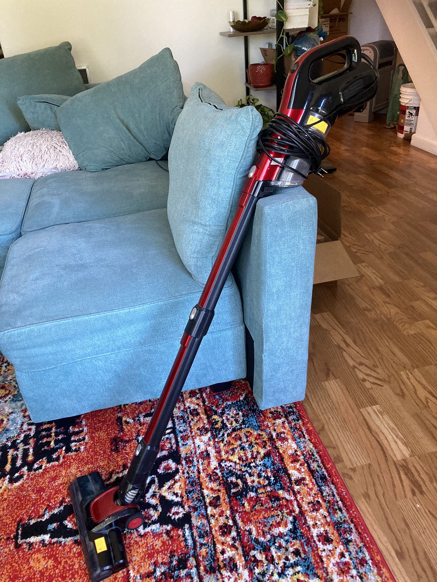 Perfect Condition Vacuum Cleaner For Safe 