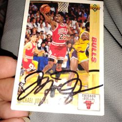 Michael Jordan Signed Autograph Card Chicago Bulls NBA Card 
