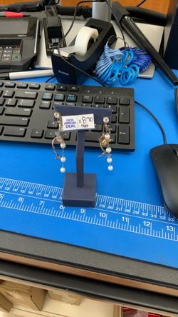 14kt Gold Pearl Drop Earrings