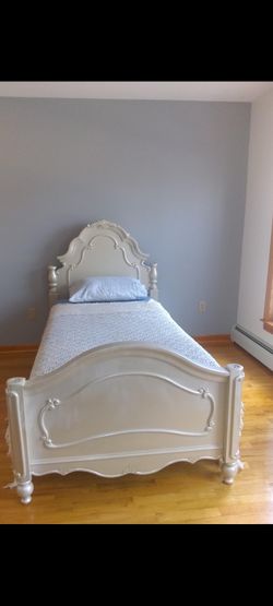 Champagne Rococo Twin Headboard & Footboard