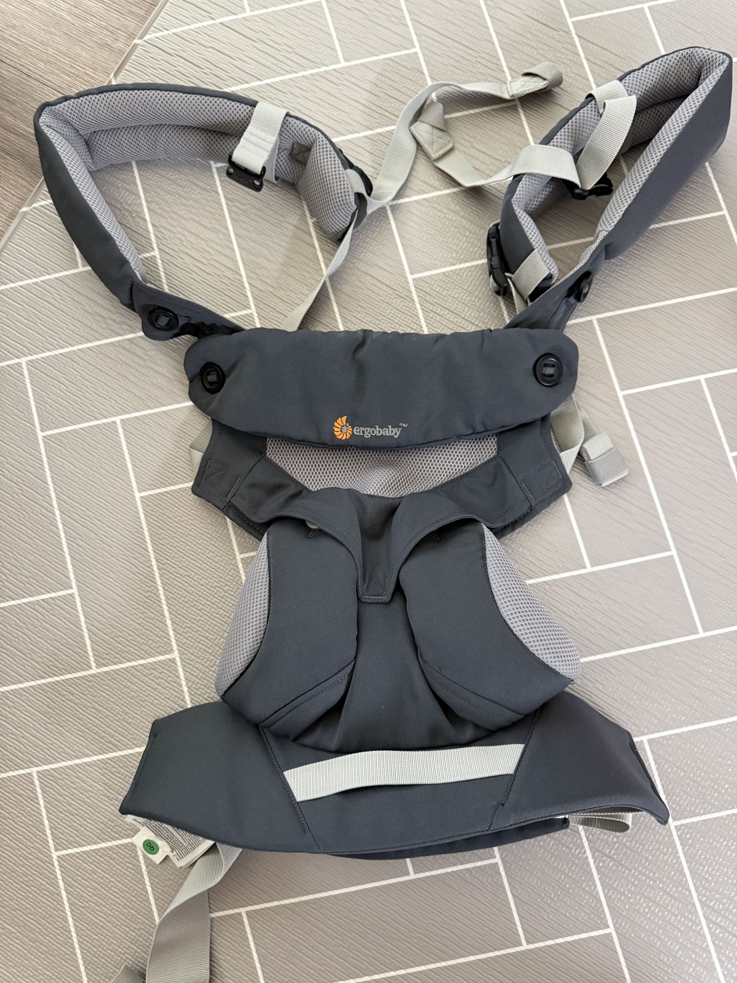 Ergobaby 360 All-Position Baby Carrier