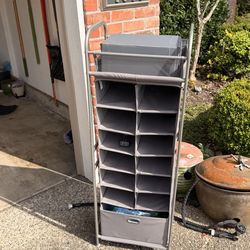 shoe rack great condition