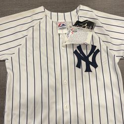 Yankee baseball jersey