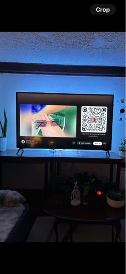 LG 75” TV works perfectly