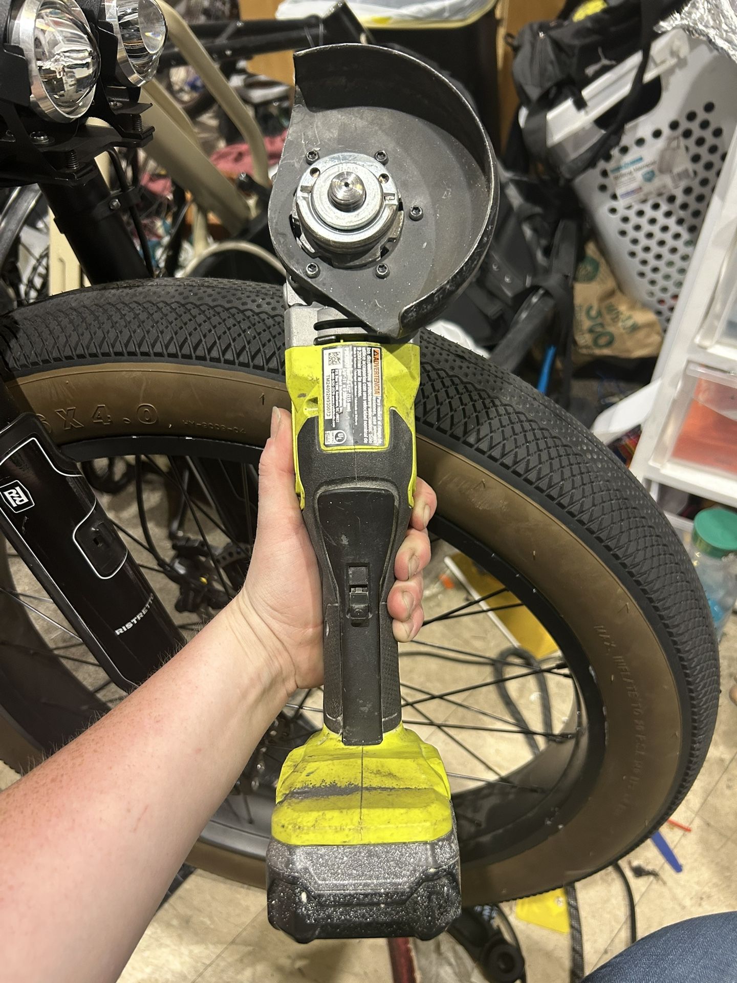 Ryobi Grinder + Battery
