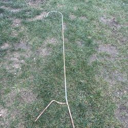 Pole Hanging 