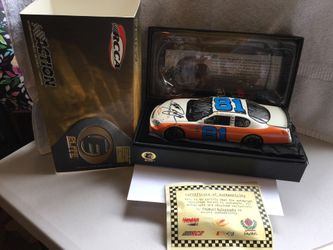 Martin Truex Junior Autograph car