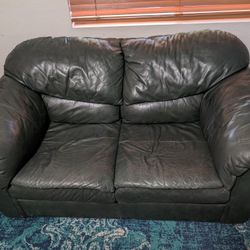 COUCH and LOVESEAT