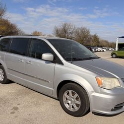 2012 Chrysler Town & Country