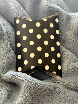Mini mystery jewelry box