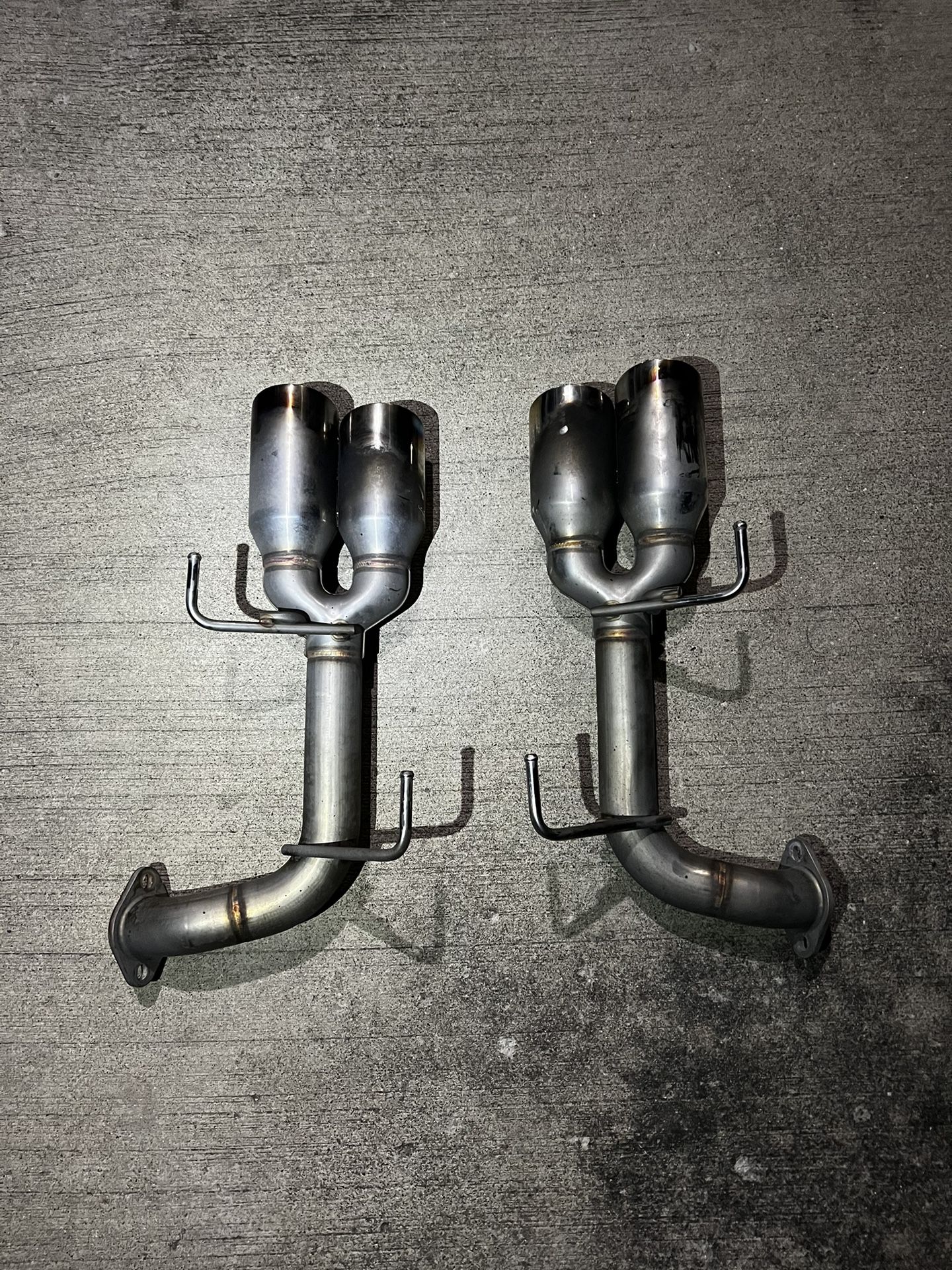 Remark Axel Back Exhaust