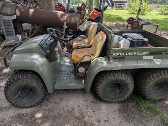 John Deere diesel gator