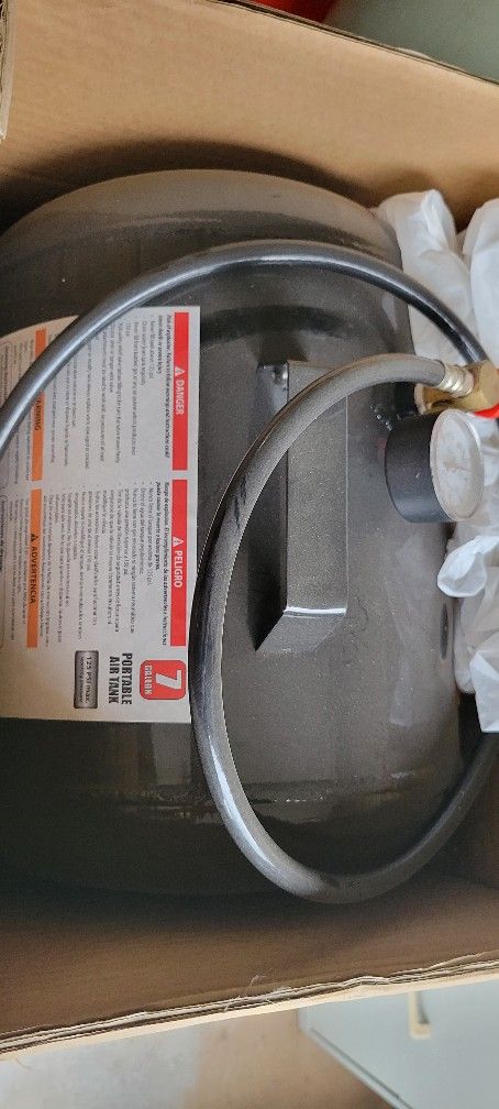 Portable Air Tank 7 Gallon