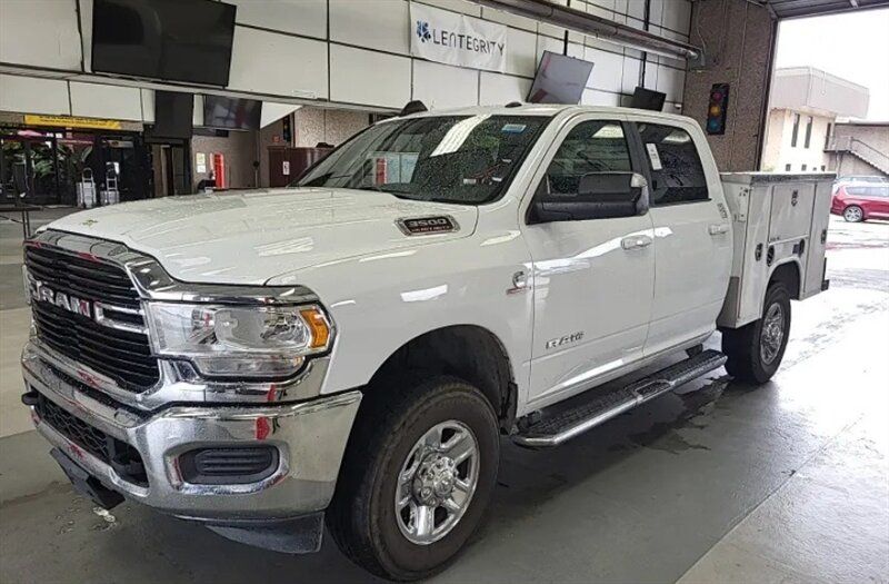 2021 RAM 3500 Big Horn, 6.7 CUMMINS 4X4, UTILITY BED
