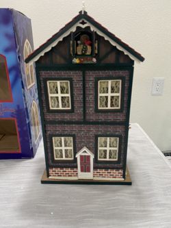 Holiday Musical House