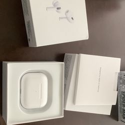 Apple AirPods Pro 2nd Gen (Slightly Used)