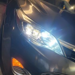 HID an LED lights aswell Fog lights
Options may vary