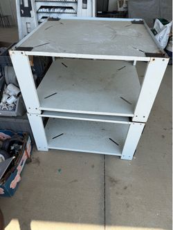 Washer and dryer pedestal set