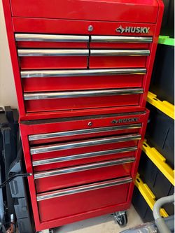 Husky 2 piece Rolling Tool Chest