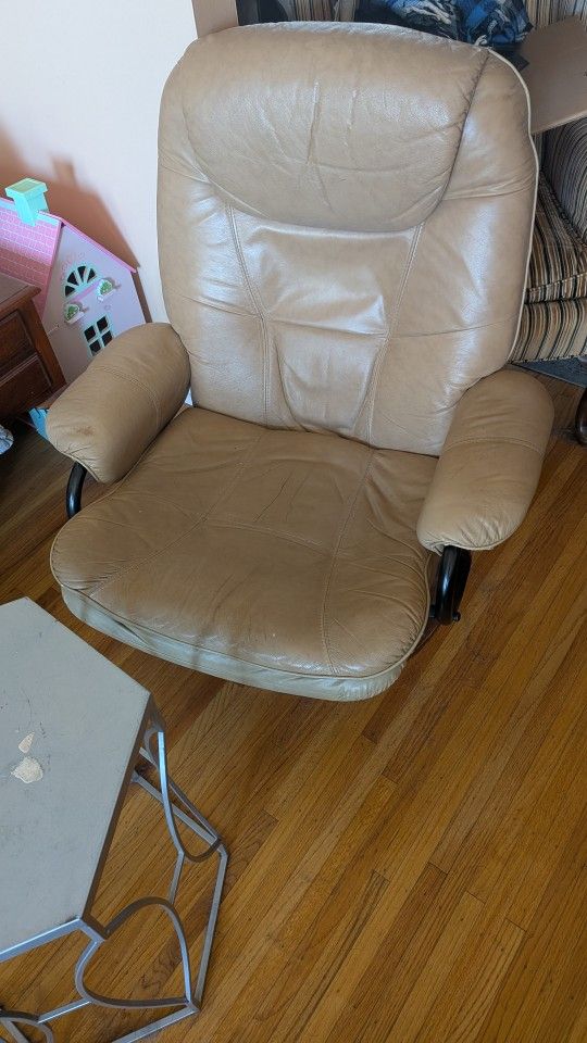 Leather recliner Chair with Ottoman