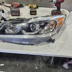 Honda Accord Driver Side Headlight 