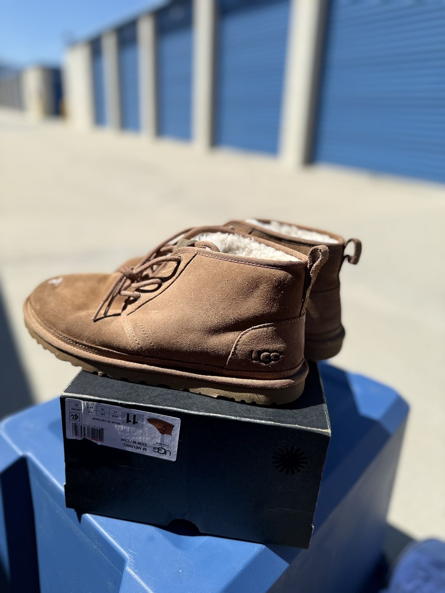 Men Neumel Chestnut Uggs Size