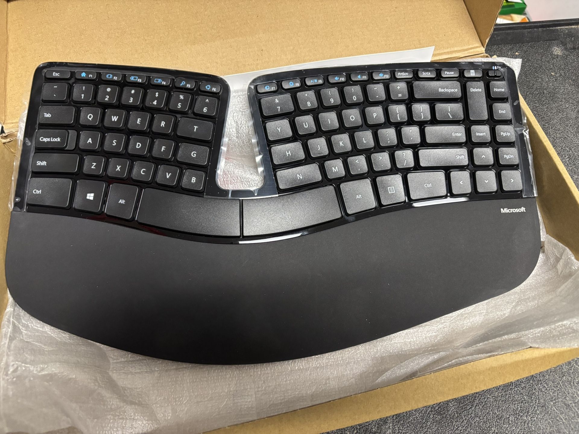 New Wireless Keyboard Microsoft 1559 1558 1496Â