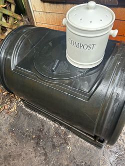 Compost Bin. The whole set up! $145.00