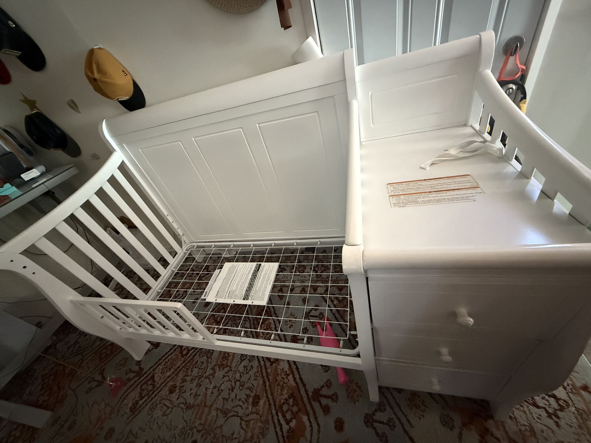 Baby Crib/ Toddler Bed with a Diaper Changing Station