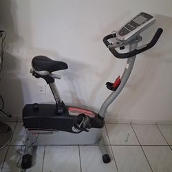 maquina de hacer  ejercicios  cardiobascular