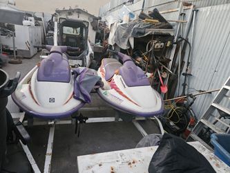 Motos de agua  se venden con todo i traila