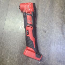 Milwaukee Multi-Tool 18v