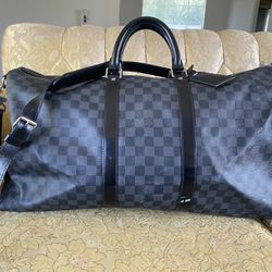 Louis Vuitton Luggage/Duffel- Keepall Bandoulière 55 100% authentic for  Sale in Phoenix, AZ - OfferUp