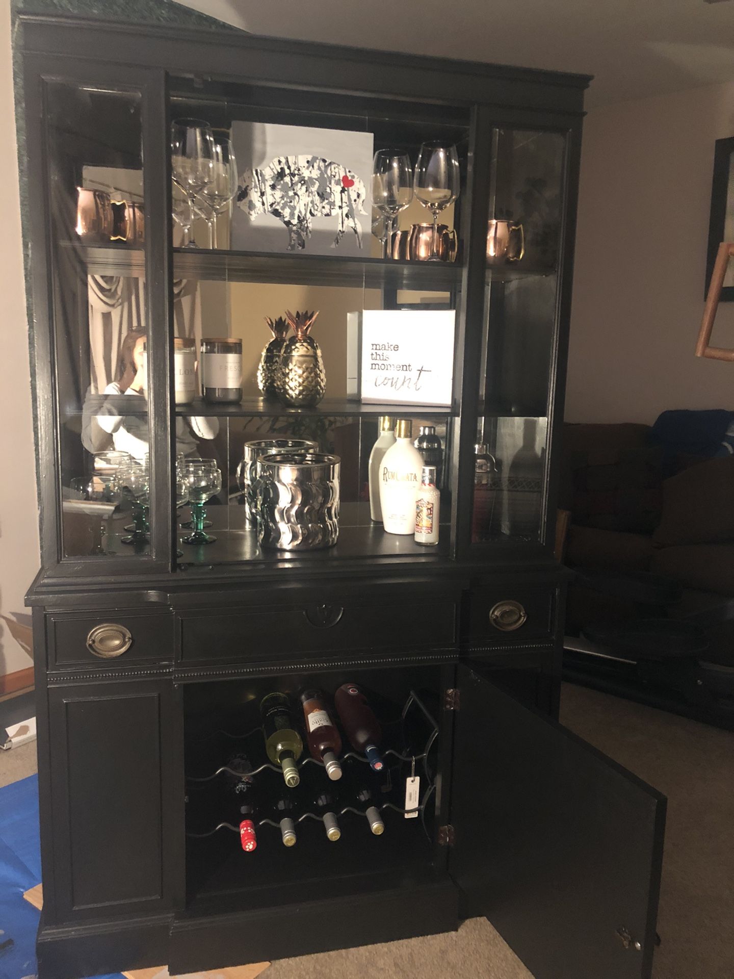 Cabinet -Can be used as a bar display
