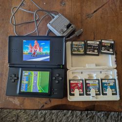 Nintendo DS Touchscreen Lite With 7 Games And Charger 