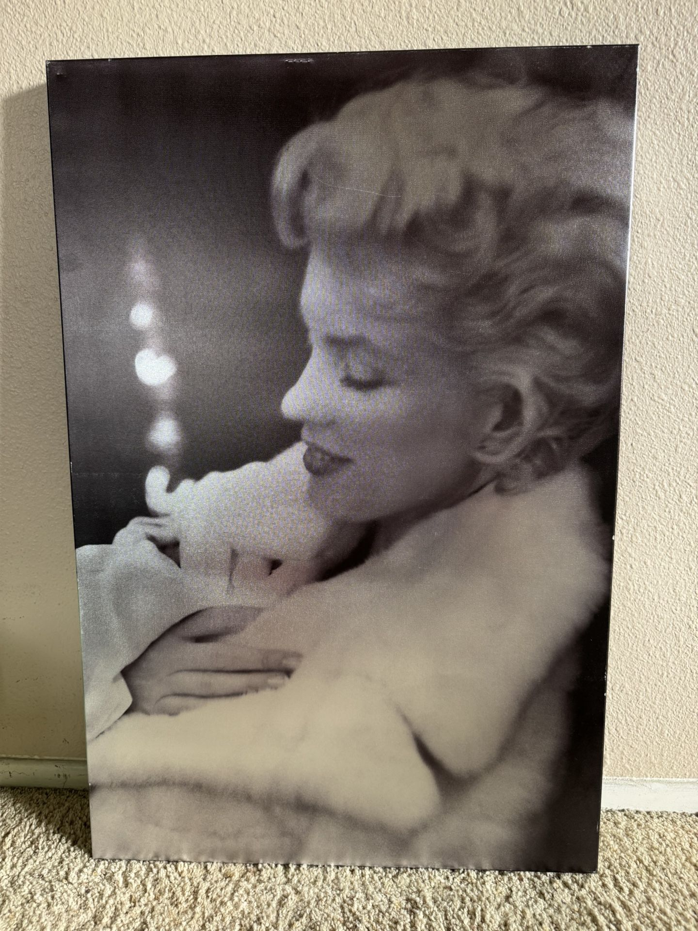 Marilyn Monroe canvas portrait