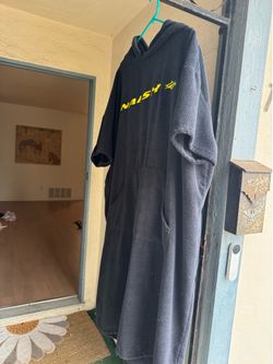 Poncho Naish Large
