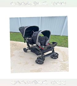 New Children's Stroller Safe, Stylish, and Adventure Ready project me
