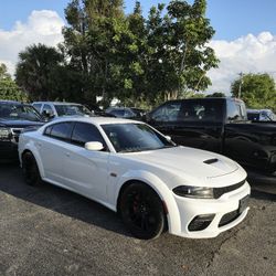 2021 Dodge Charger Sedan 4D Scat Pack Widebody 6.4L V8
Milllas 108640
