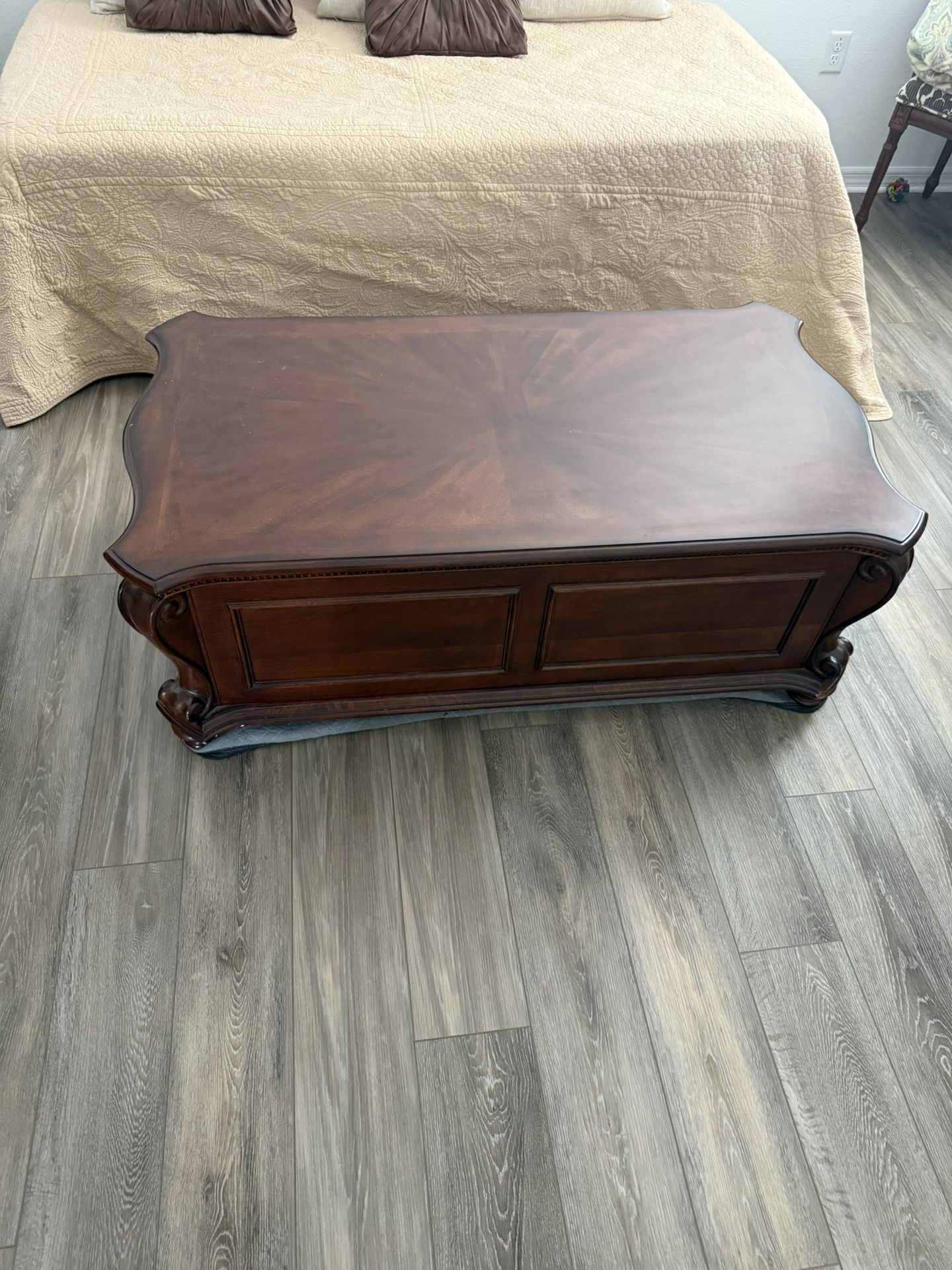 Coffee Table With Huge Storage
