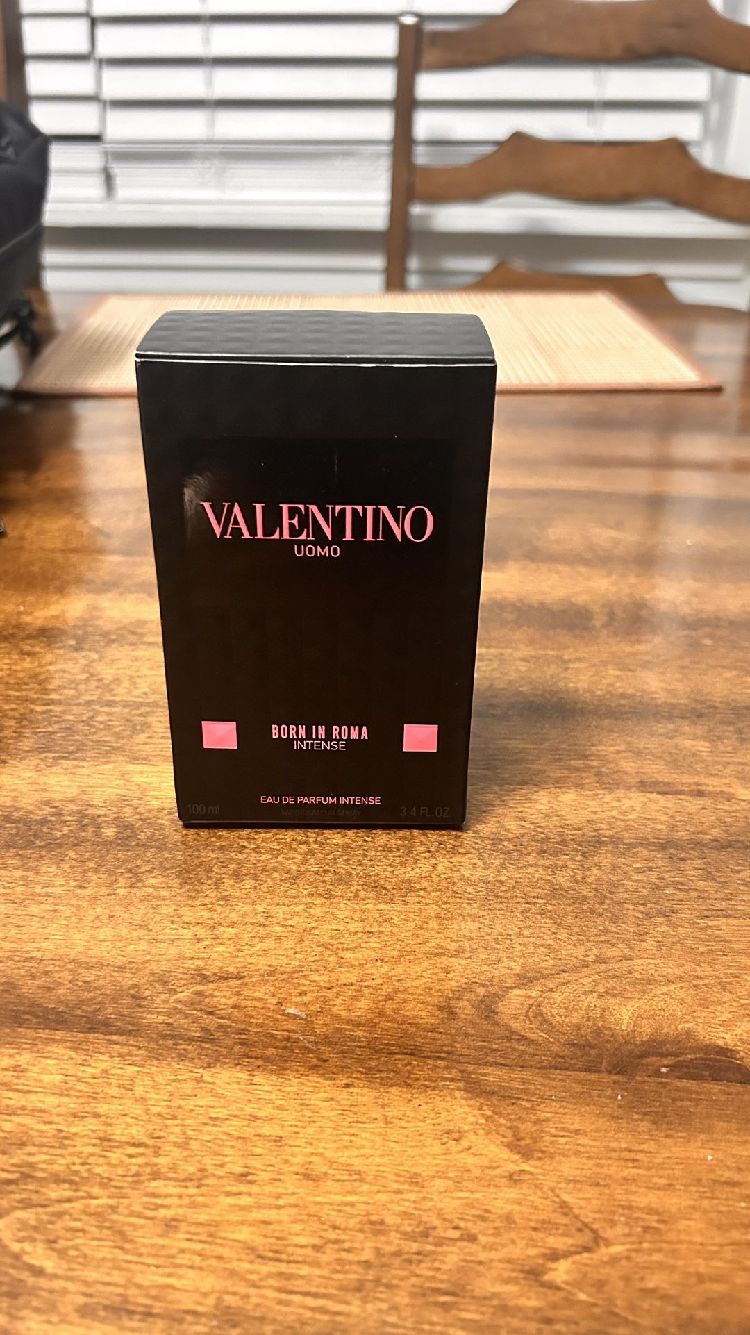Valentino Pink Perfume 