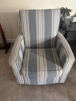 4  chairs