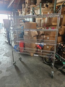 Rolling storage rack