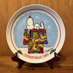 VTG Snoopy Peanuts SCHMID Christmas 1981 Decorative Collector Plate 7.5”
