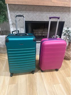 Hard shell suitcases