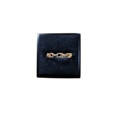 Size 4.75 Gold Toned Link Midi Band