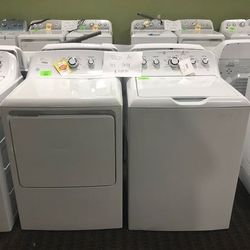 Ge Washer and Dryer Set DM