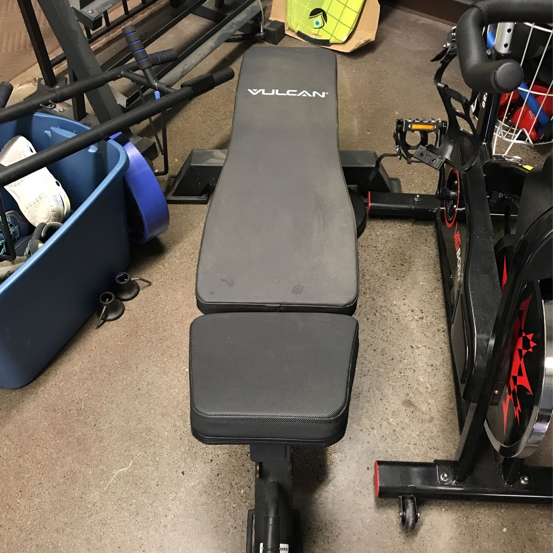 Vulcan Lifting Bench